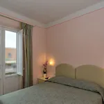 Alma Bed and breakfast 3*